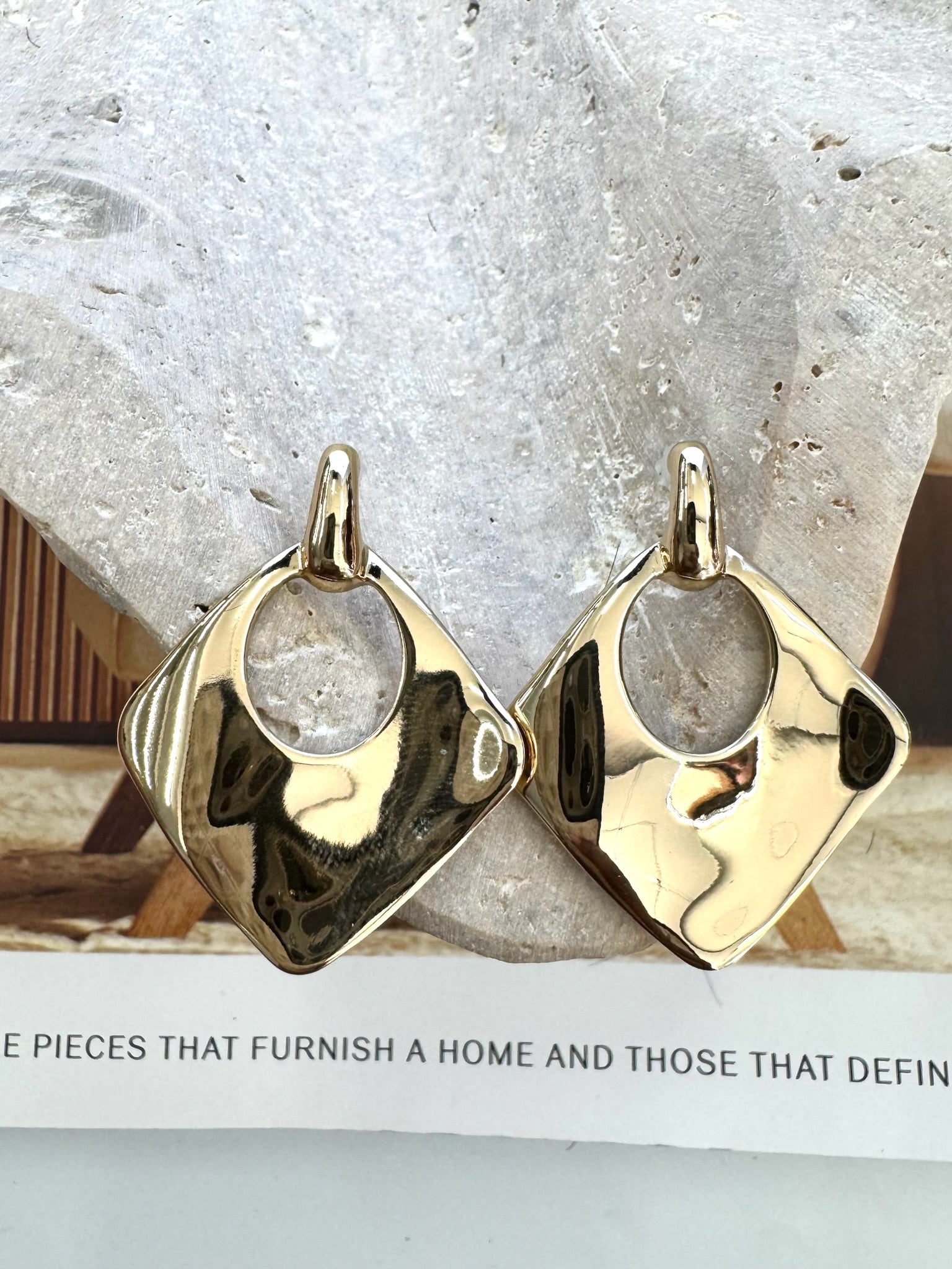 Mini show stopper earring