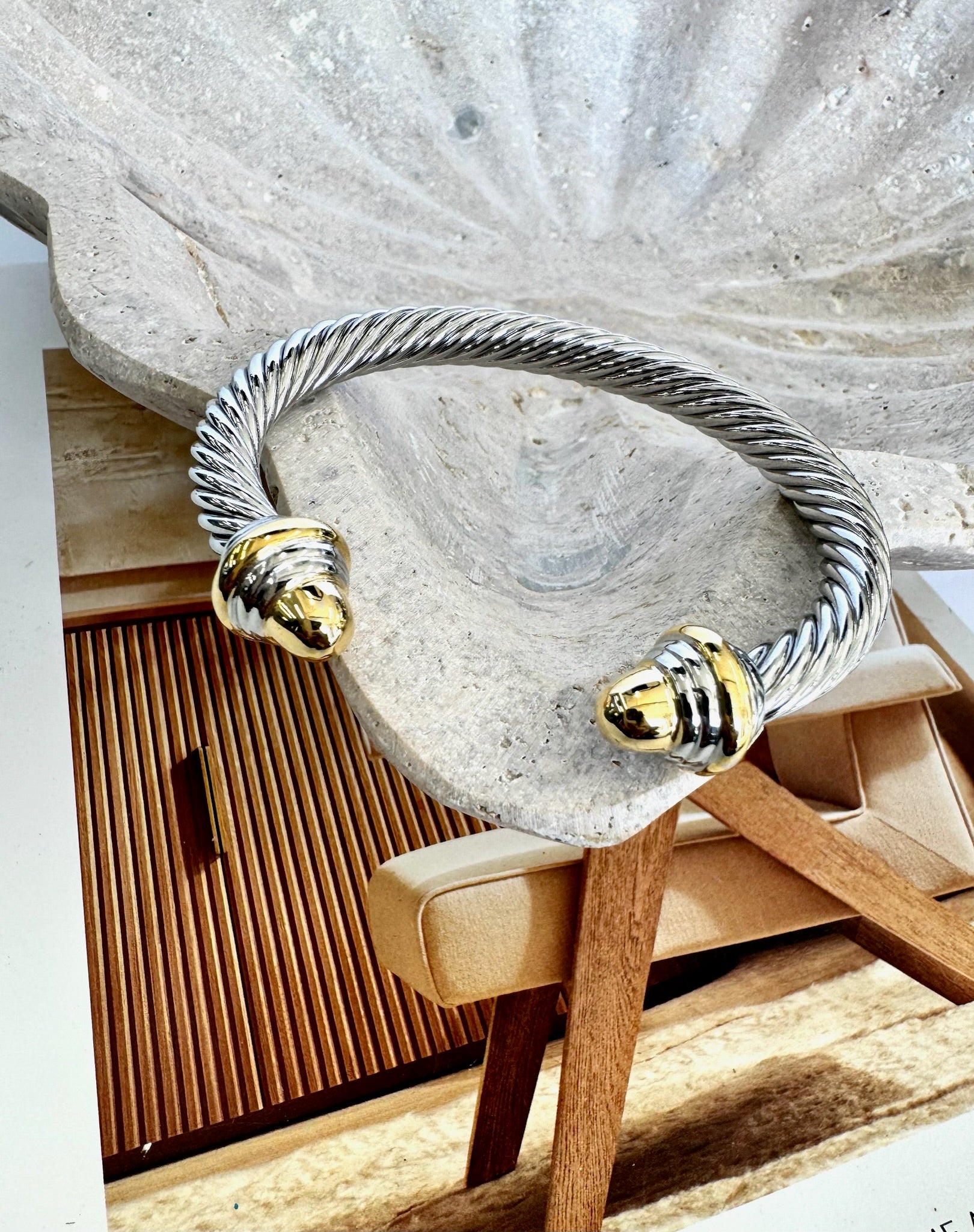 Bold cable bracelet