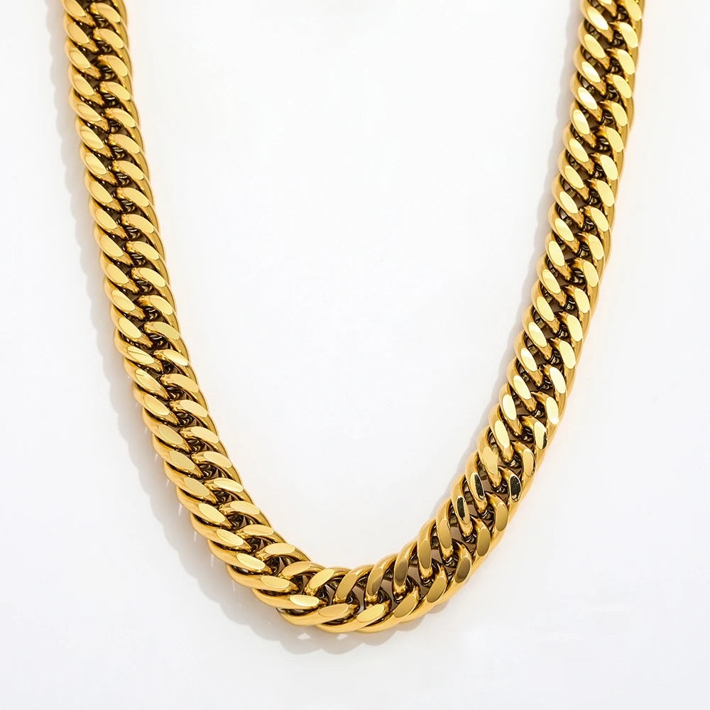 Blaize Gold Chain Necklace